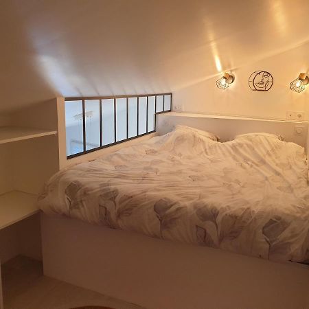 Mezza'Nimes Apartment Exterior photo